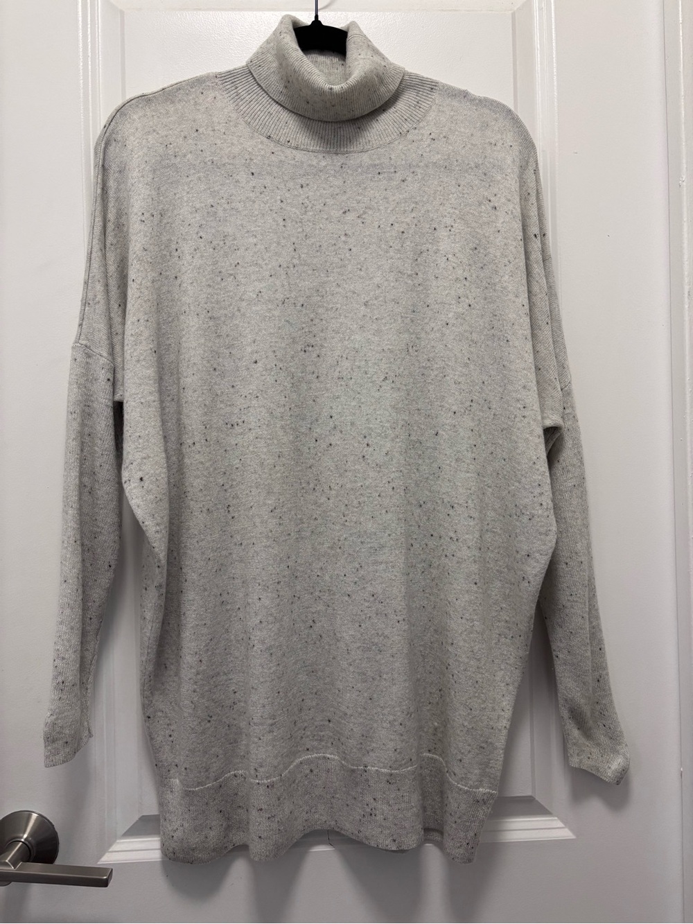 Tahari Light Gray Speckled Turtleneck Sweater